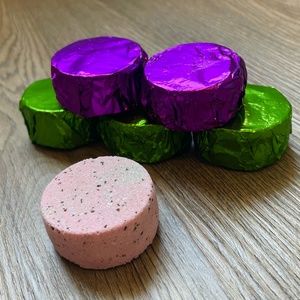 Berried Treasure Shower Steamers